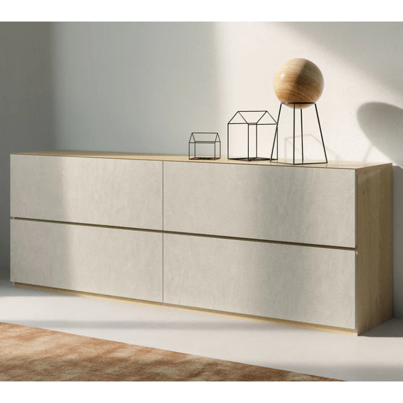 Madia Box